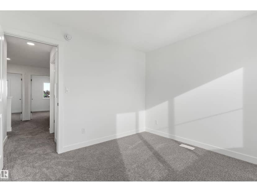 20808 40 AV NW — photo 34 of 40