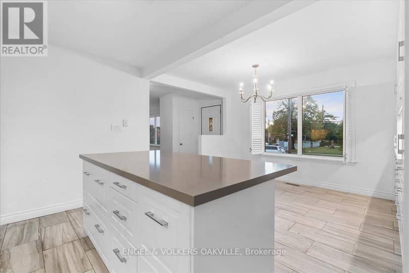 351 Renforth Drive — photo 10 of 38