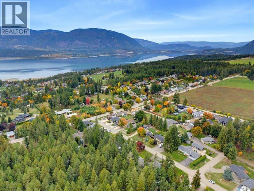 3220 28 Avenue NE, Salmon Arm, photo 8