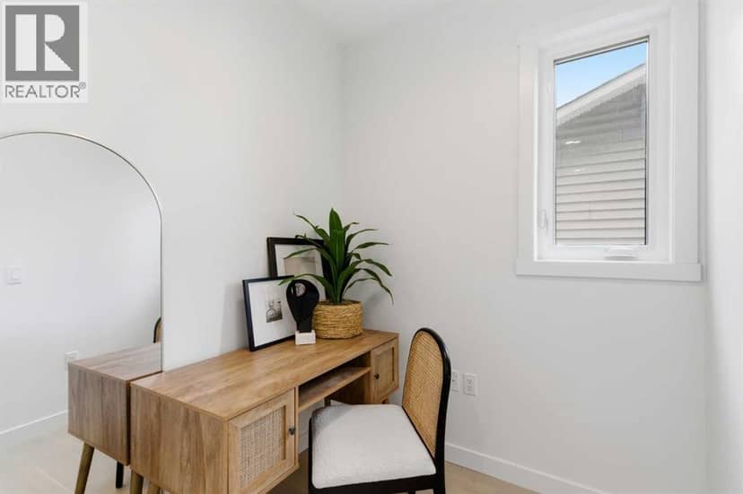 2119 Mackay Road NW, Calgary, photo 7