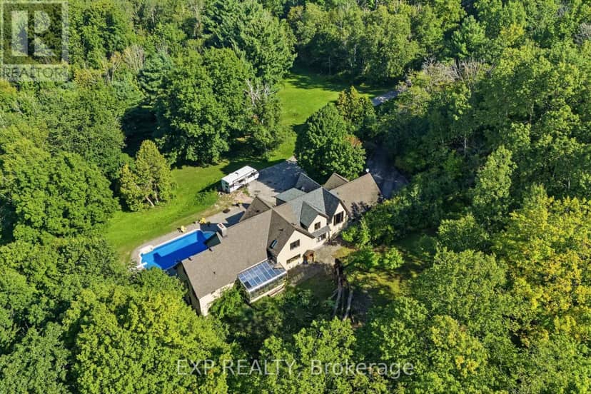 1785 Davis Drive W, King, photo 3