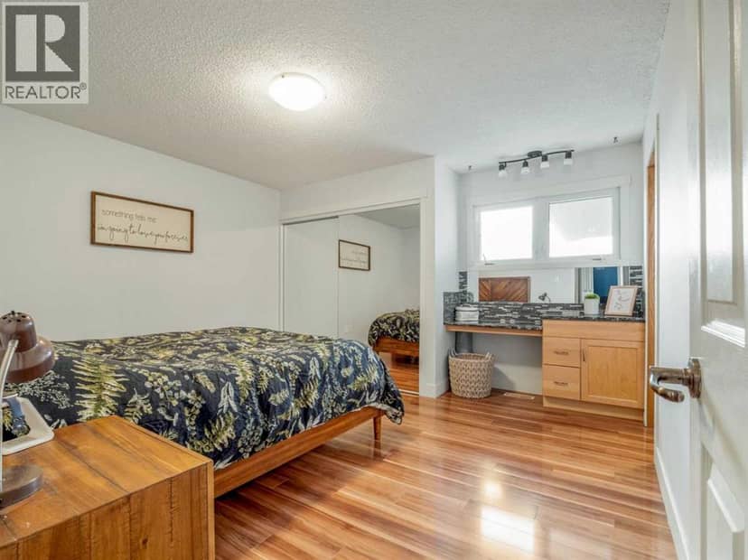 506 10 Street — photo 28 of 40