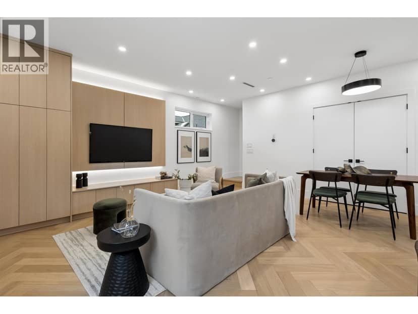 1 3639 E 46TH AVENUE, Vancouver, photo 6