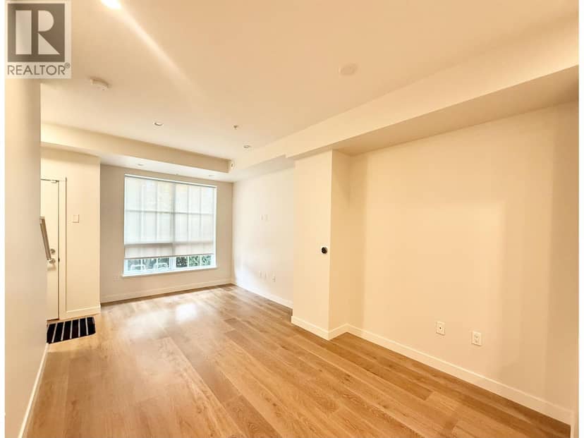 7923 OAK STREET, Vancouver, photo 2