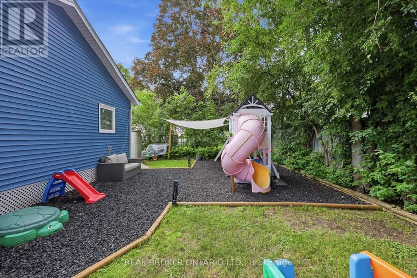 21 Ridgewood Avenue — photo 32 of 35