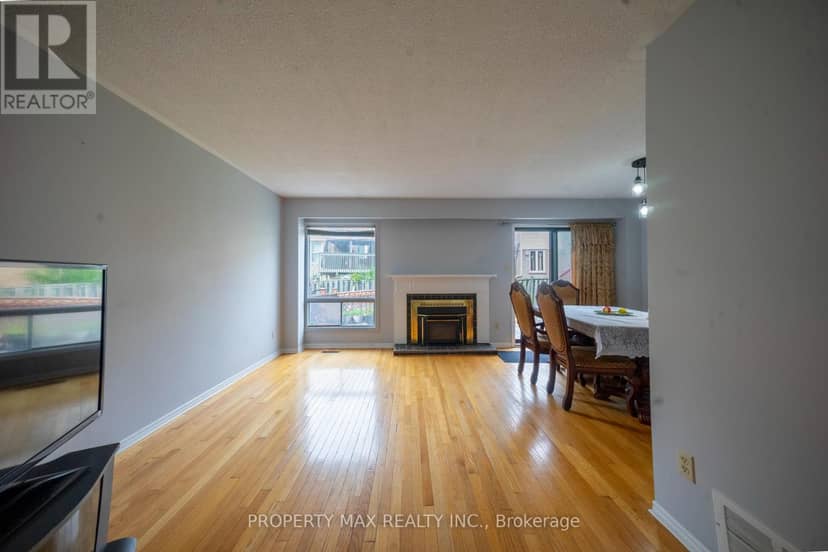 144 Bellrock Drive, Toronto, photo 7