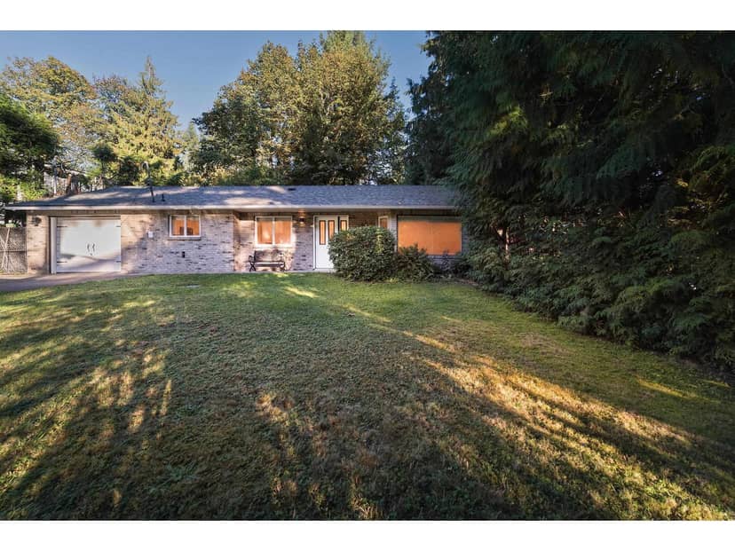 8280 MANSON STREET, Mission, photo 2