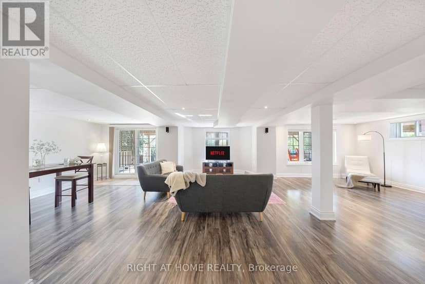 1048 McQuay Boulevard — photo 39 of 40