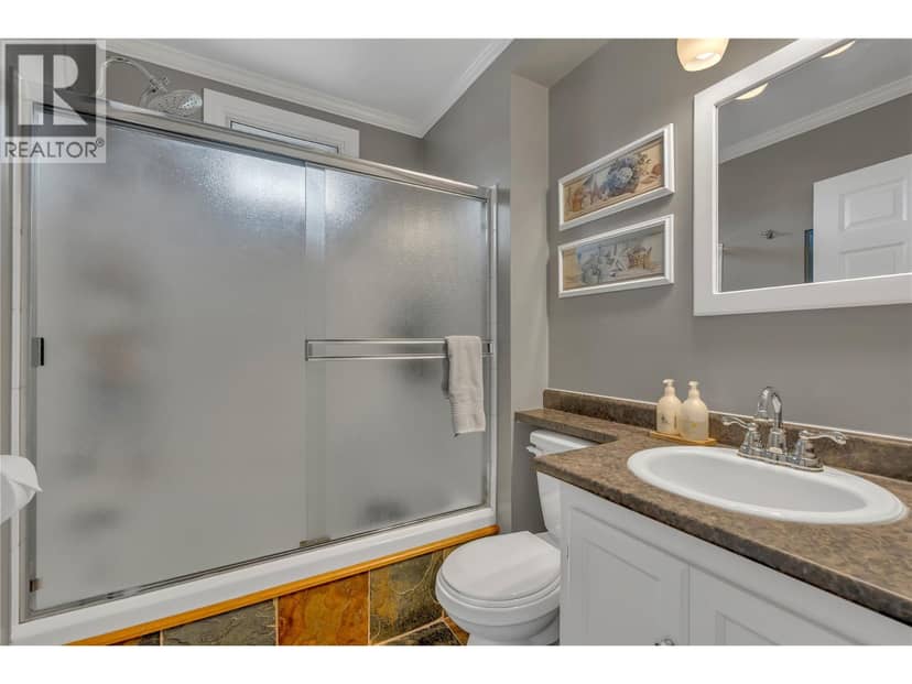11114 Prairie Valley Road, Summerland, photo 8
