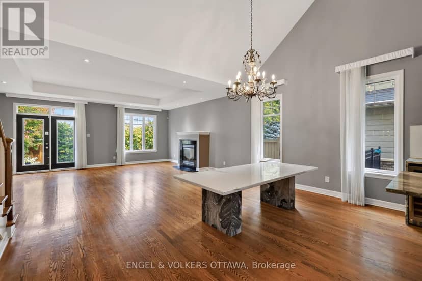 547 Kilbirnie Drive — photo 11 of 40