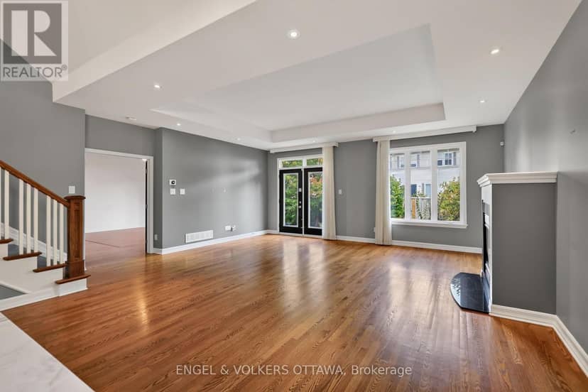 547 Kilbirnie Drive — photo 15 of 40