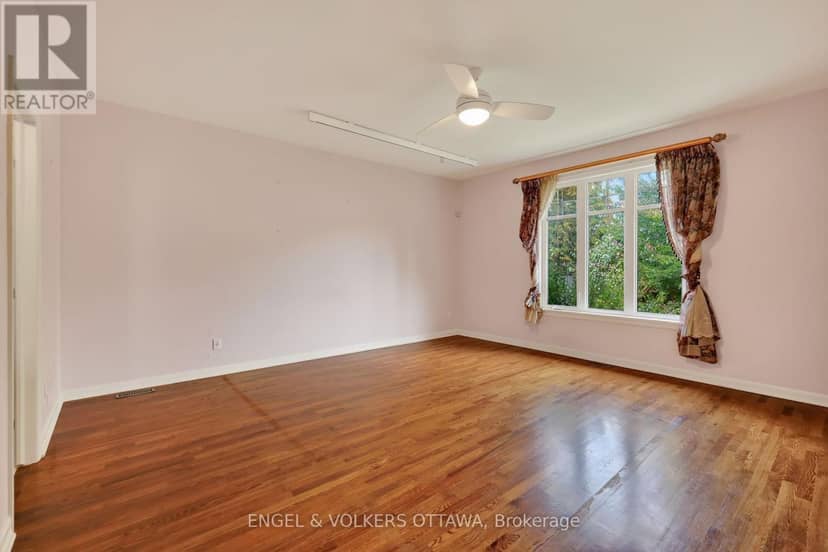 547 Kilbirnie Drive — photo 20 of 40