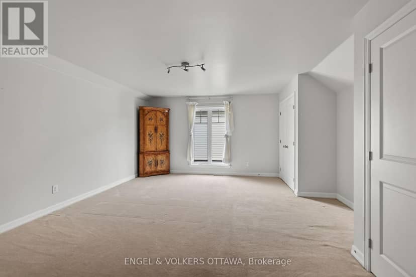 547 Kilbirnie Drive — photo 36 of 40