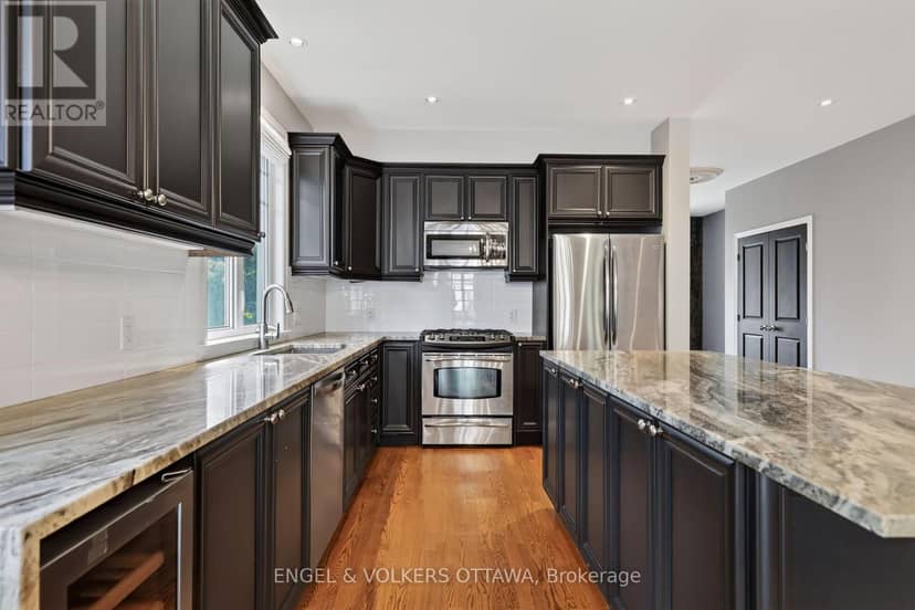 547 Kilbirnie Drive — photo 9 of 40