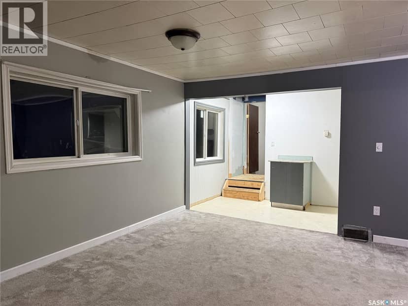 25 Home STREET W — photo 10 of 40
