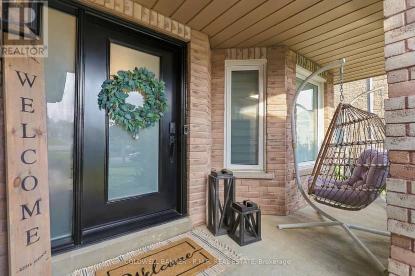 46 Honey Crescent, Barrie, photo 2