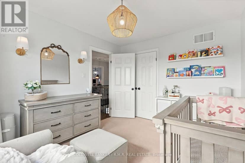 46 Honey Crescent — photo 22 of 40