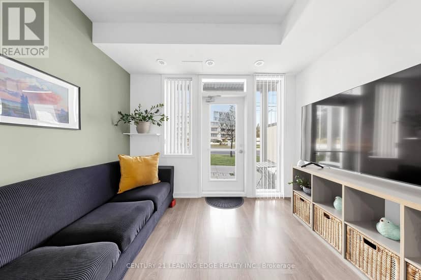 102 - 5131 Sheppard Avenue E — photo 17 of 35