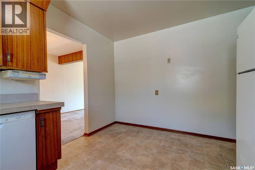 5 Wheaton CRESCENT — photo 13 of 40