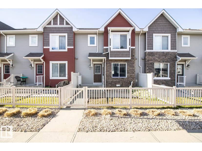 #46 5317 3 AV SW, Edmonton, photo 2