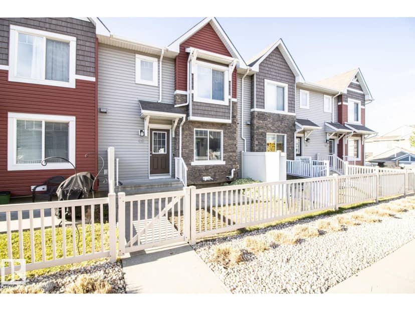 #46 5317 3 AV SW, Edmonton