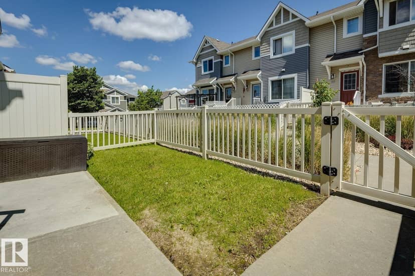 #46 5317 3 AV SW, Edmonton, photo 8