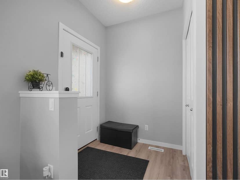 2845 Anton Wd SW — photo 9 of 40