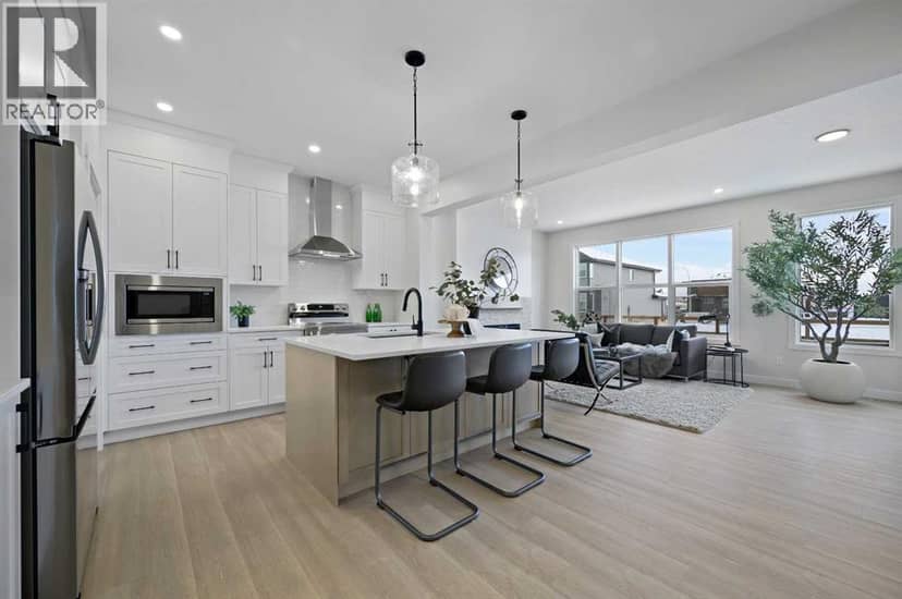 7 Fireside Common, Cochrane