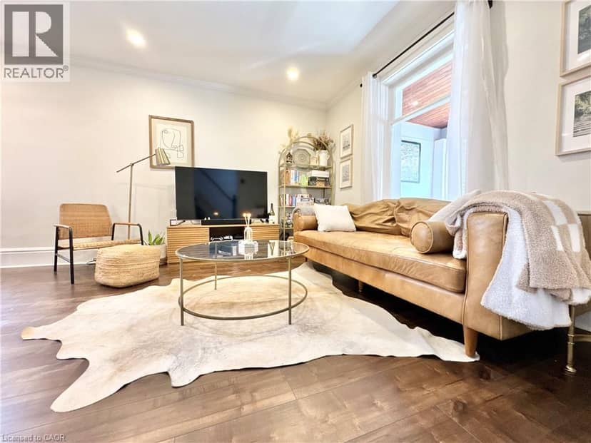 280 DOURO Street — photo 32 of 40