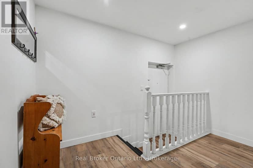 54 - 5475 Lakeshore Unit Road — photo 27 of 40