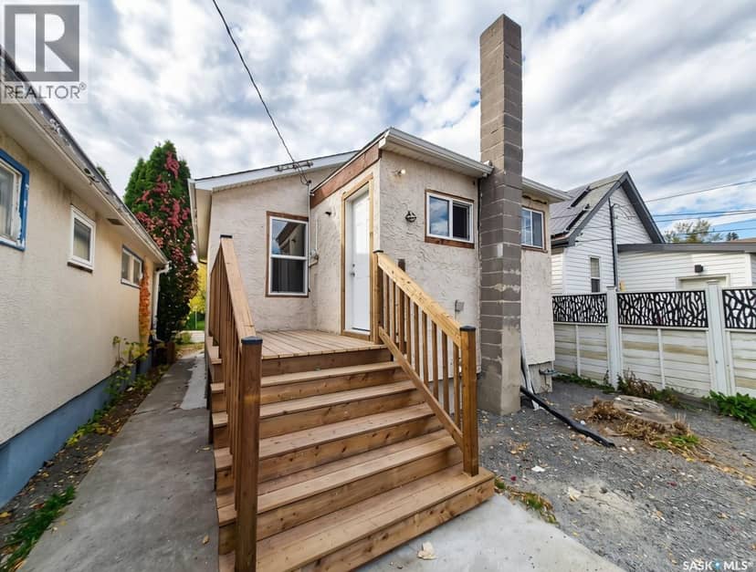 815 Elphinstone STREET — photo 16 of 16