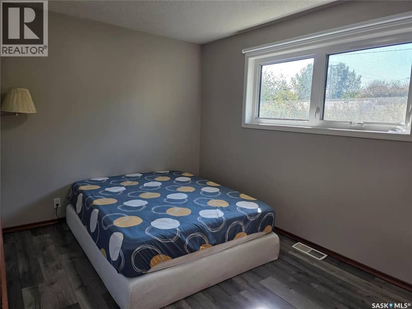 110 Lincoln STREET — photo 17 of 40