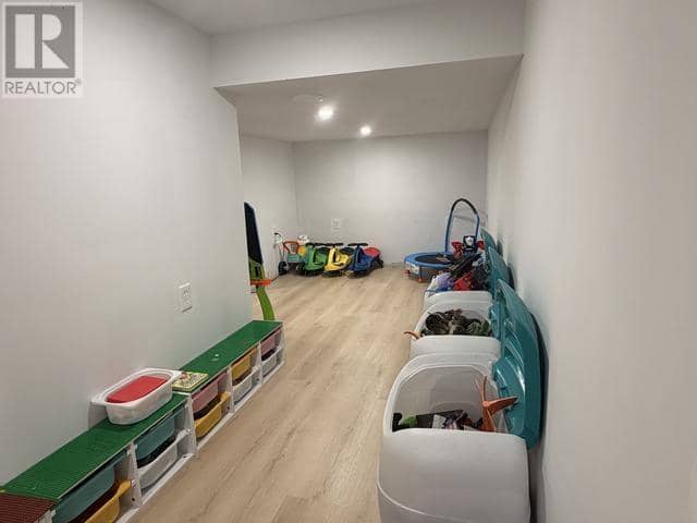 144 Landslide RD — photo 31 of 32