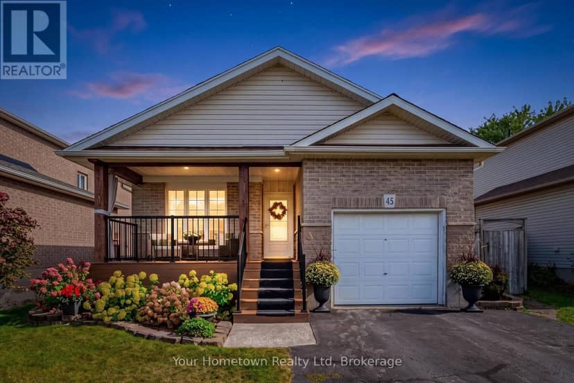 45 Peglar Crescent — photo 2 of 40