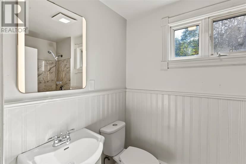 83 Viking Road — photo 16 of 40
