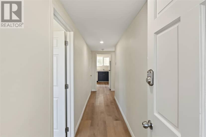 83 Viking Road — photo 6 of 40