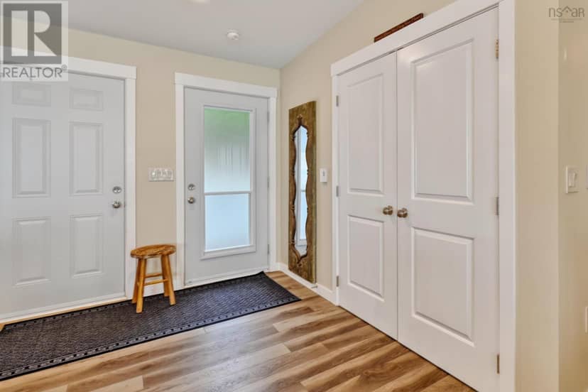 259 Maple Drive — photo 25 of 40
