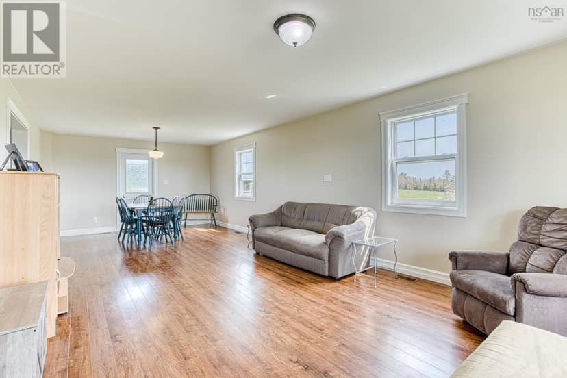 5221 Highway 289 — photo 23 of 40