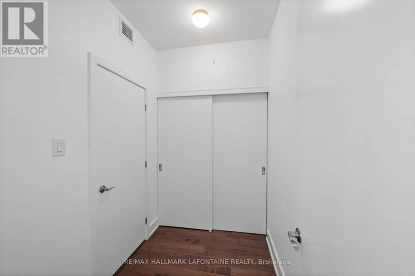 204 - 88 Richmond Road — photo 17 of 33