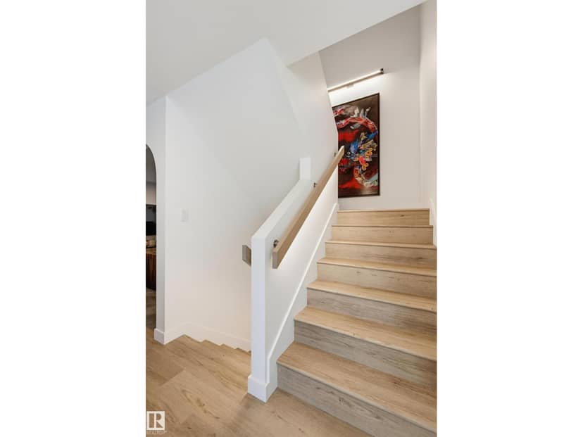7727 139 ST NW — photo 36 of 40