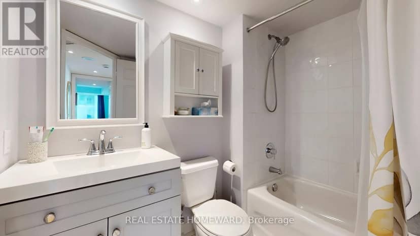 1207 - 30 Harrison Garden Boulevard — photo 27 of 40