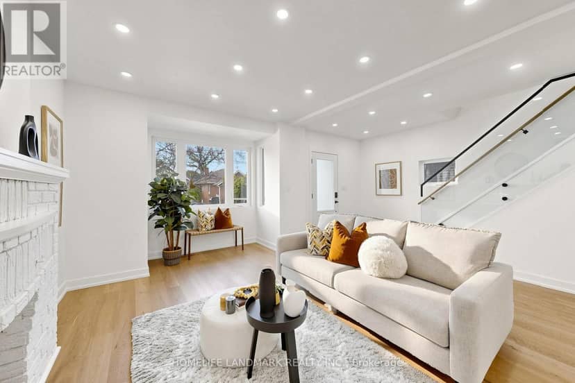 55 Chilton Road, Toronto, photo 3