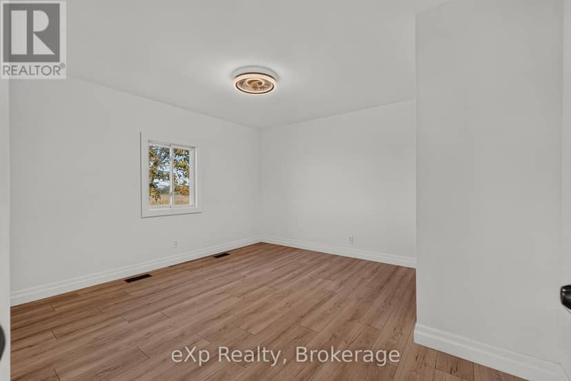 225697 Southgate 22 Road — photo 15 of 30