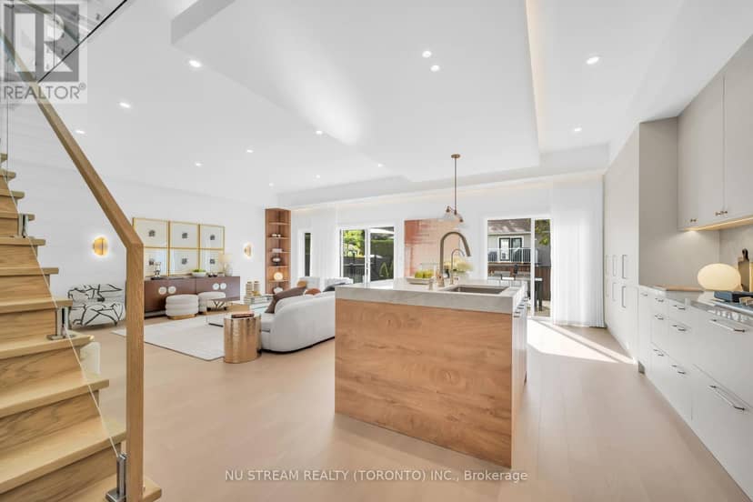 323 Winnifred Drive, Georgina, photo 7