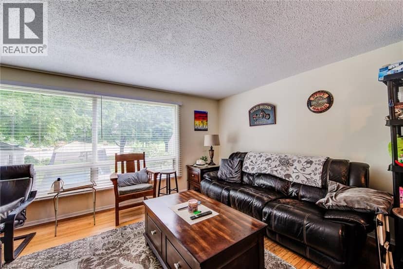 428B DUNVEGAN Drive — photo 9 of 23