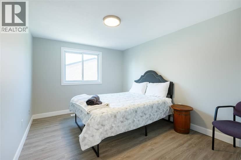 215 TRUDEAU DRIVE Unit# 69 — photo 21 of 32