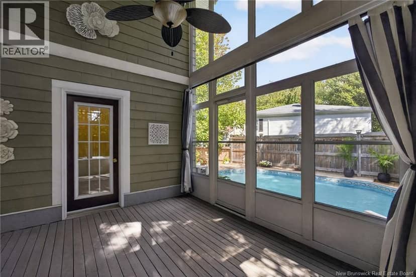 10 Harvard Court, Riverview, photo 5
