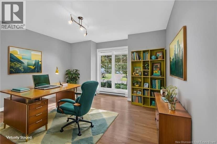 10 Harvard Court — photo 15 of 40