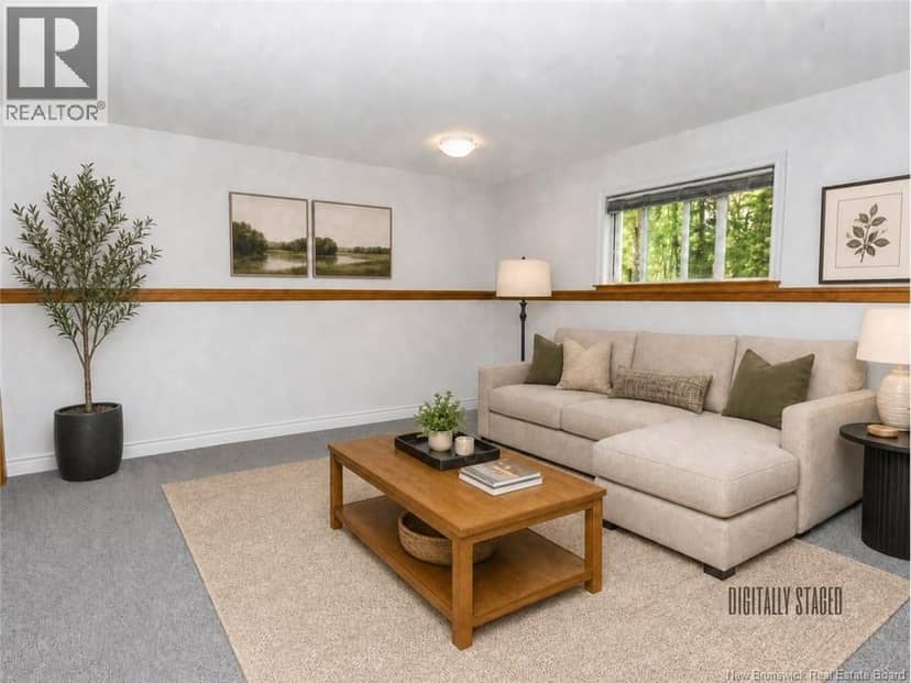 215 Hughes Street — photo 31 of 34