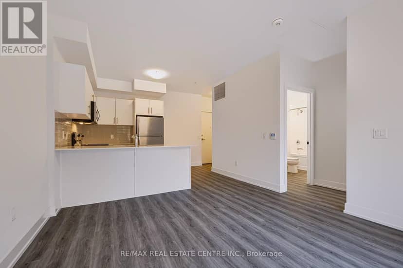 106 - 1000 Lackner Place — photo 12 of 27